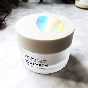 Red Earth Deep Dive Water Cream